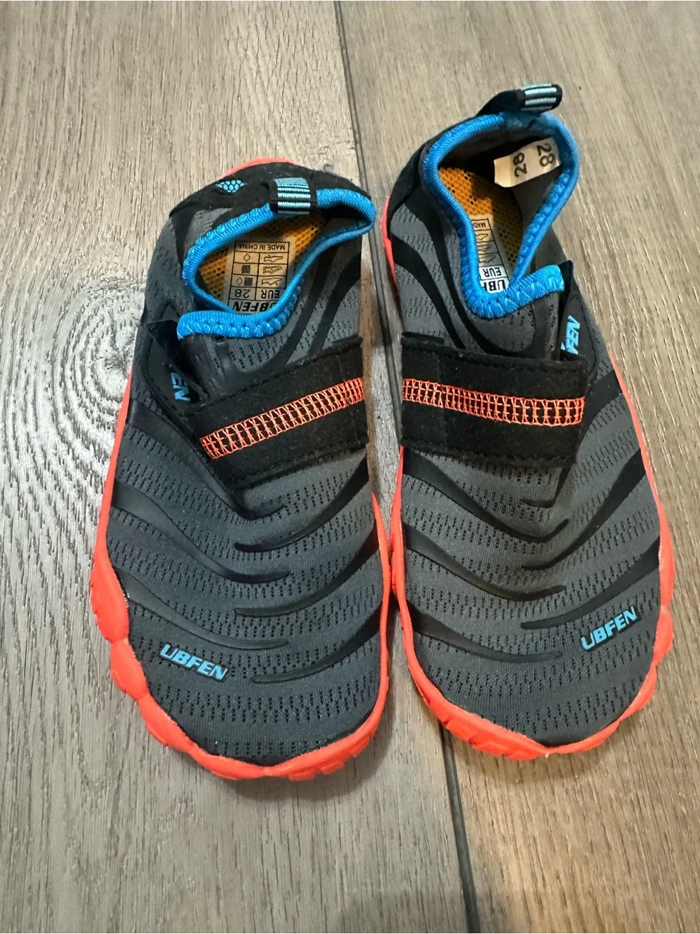 UBFEN Kids Slip-On Water Shoes in Gray & Bright Orange